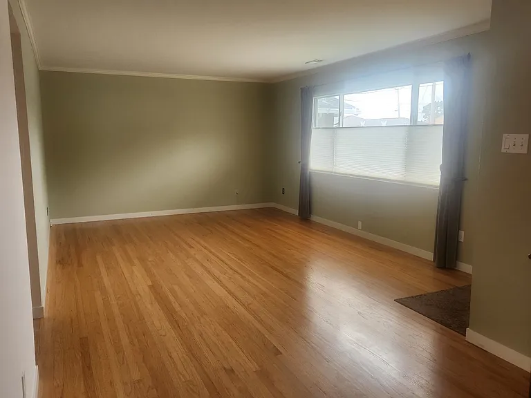 708 Arroyo Leon Dr — Photo 2