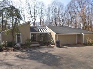 14 Robertsville Rd, Marlboro, NJ 07746