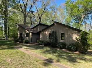 2715 Garces Cir, Pfafftown, NC 27040