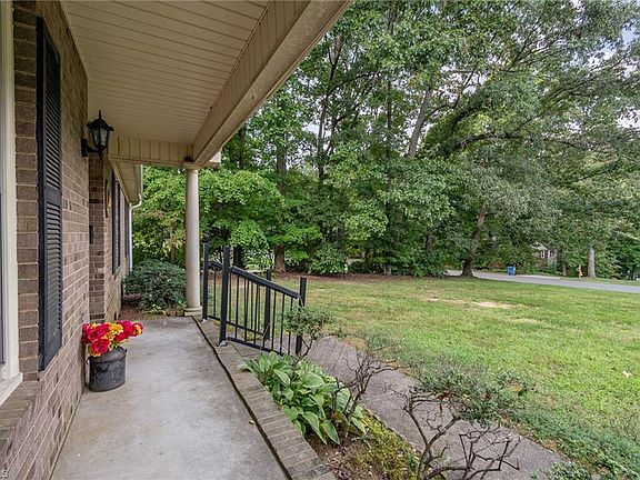 3rd image of 5408 Hiddenbrook Dr