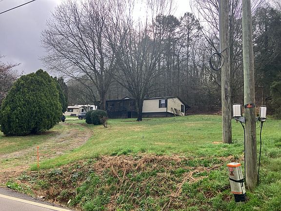 2nd image of 1395 Midway Rd