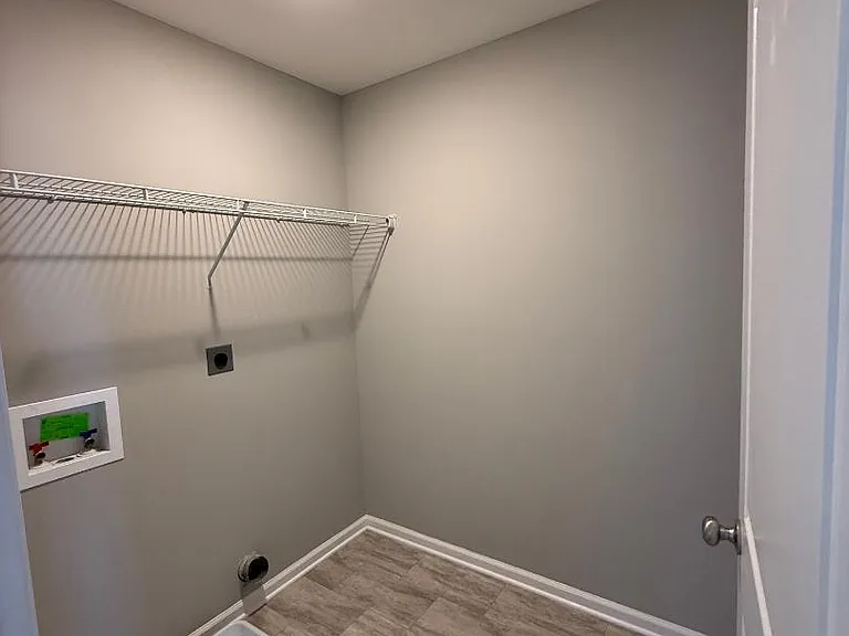 141 Candy Apple Ln — Photo 19