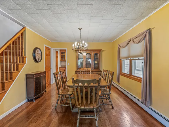 33-29 201st Street image 4 of 18