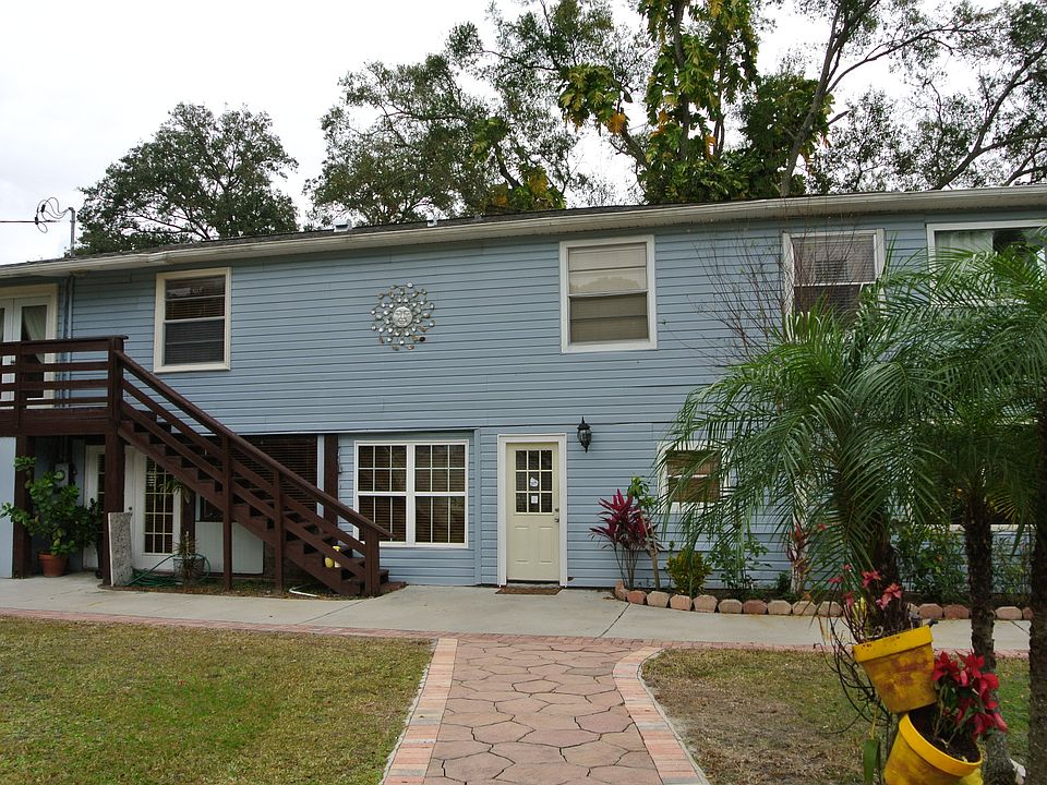1st image of 5903 Ferry Ln