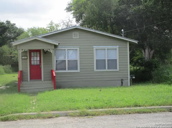 602 N Filmore, Beeville 78102