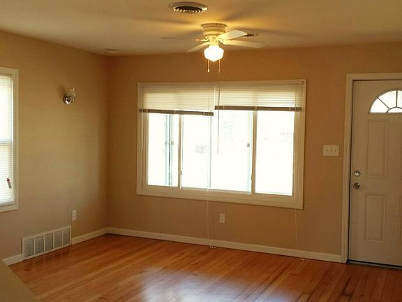4.0 Living Room