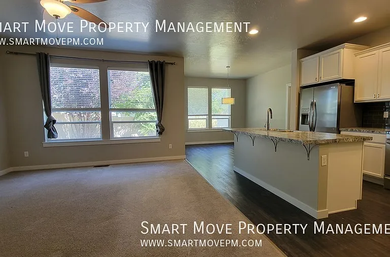 2950 NW 10th Ave — Photo 5