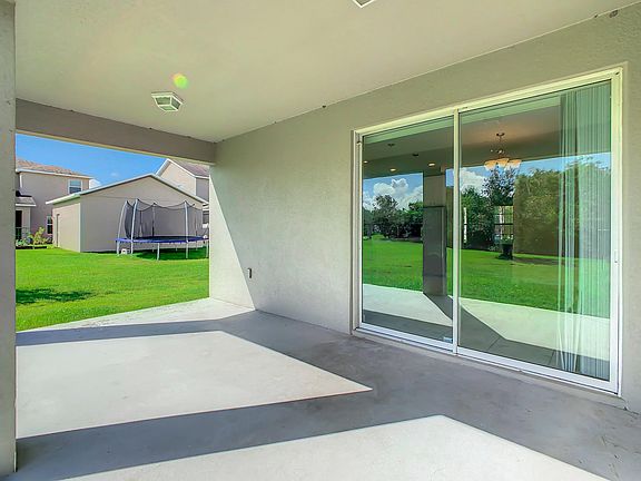 3rd image of 6167 Waterside Island Ln