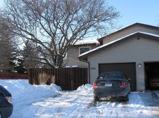 7888 Rimbley Rd, Woodbury, MN 55125