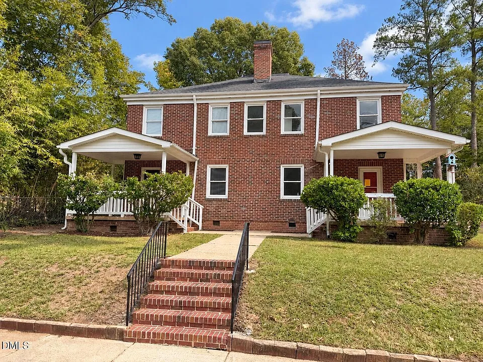 306 N Steele St #A