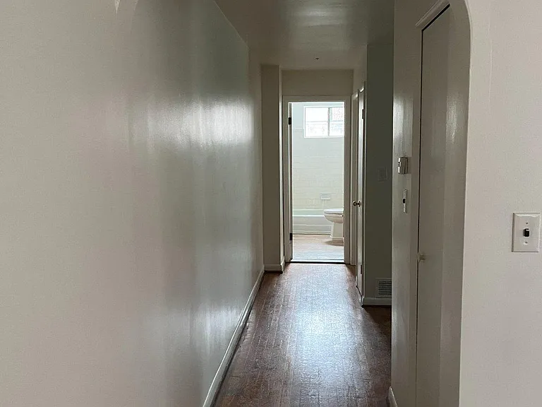1005 Cedarcroft Rd — Photo 6
