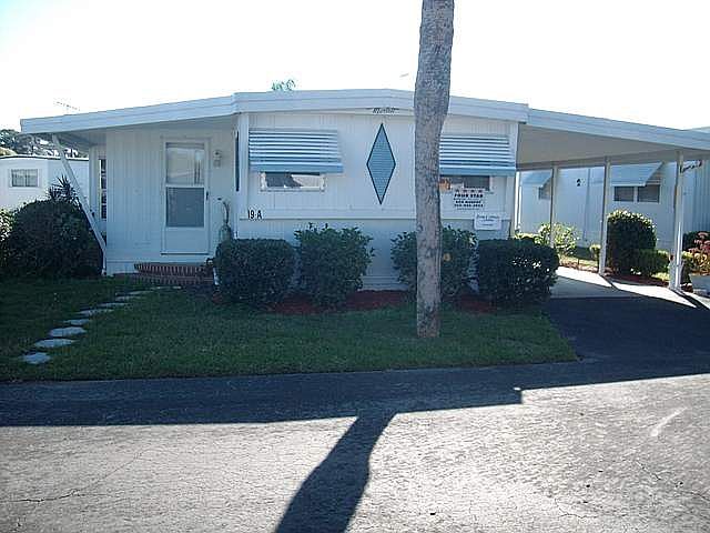 1st image of 19A Douglas Dr