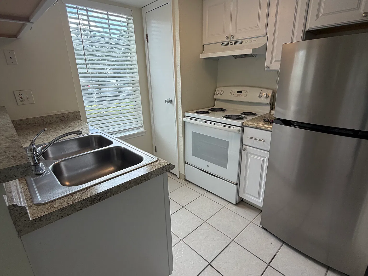 1 bed, 525 sqft, $1,350 — Photo 4