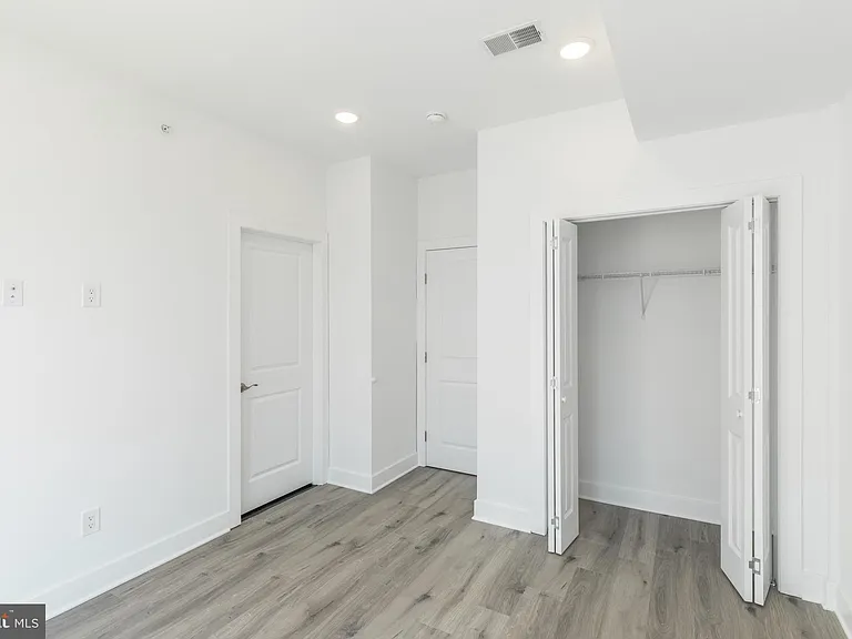 1423 N 8th St #3 — Photo 8