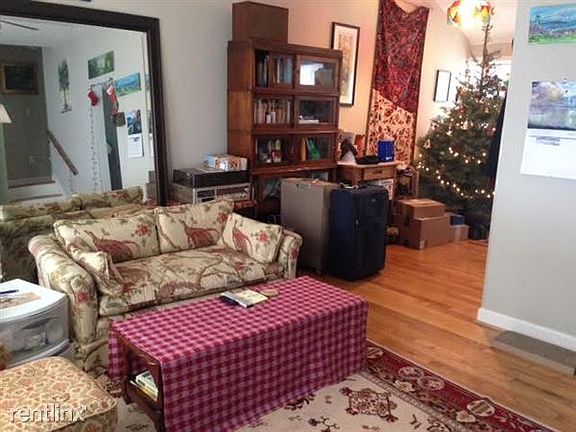living room-dining area