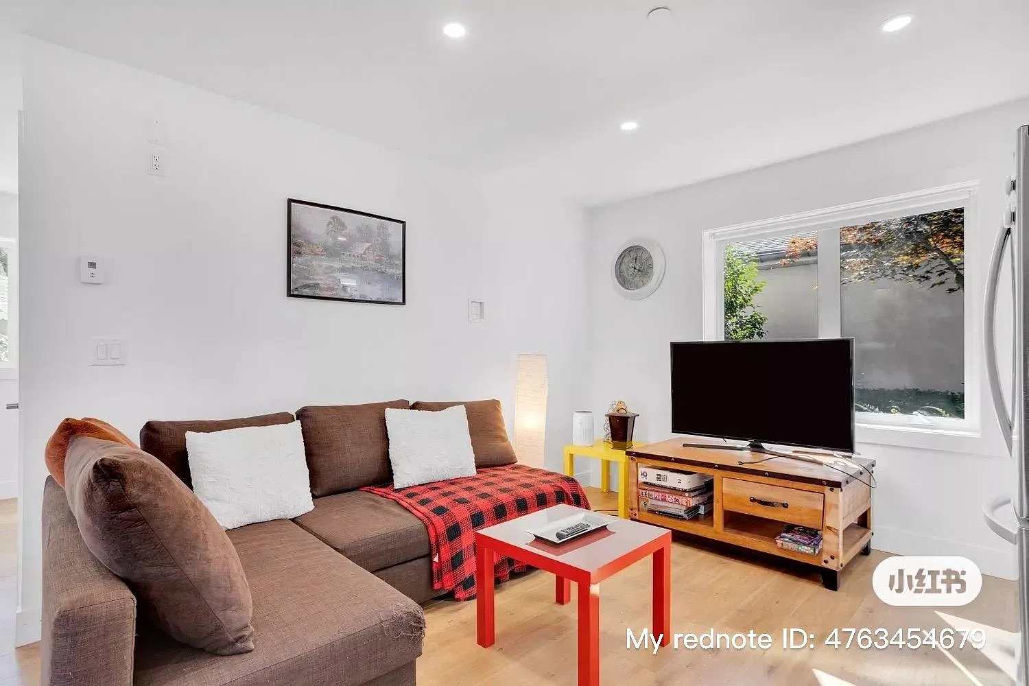 3 bed, 1100 sqft, $3,980 — Photo 3