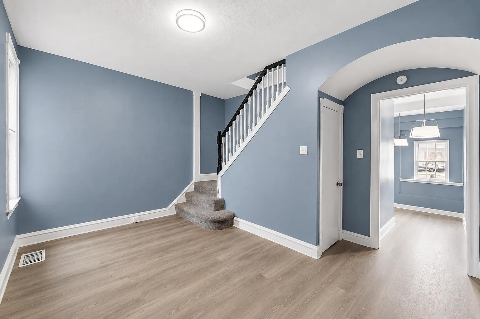 5 bed, 1516 sqft, $1,800 — Photo 4