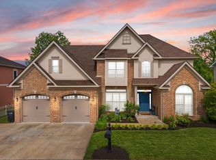 153 Falcon Crest Ct, Hazard, KY 41701