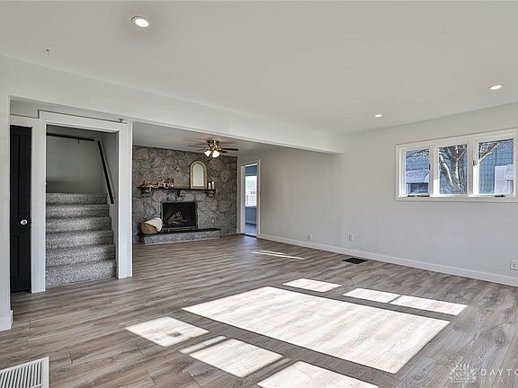 4th image of 1216 Ellen Dr