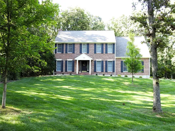 719 Oak Knoll Rd, Rolla, MO 65401