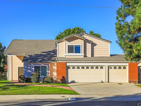 2nd image of 2411 Hillman Ln