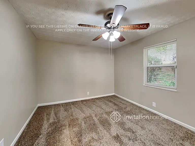 940 Woodbridge Dr NE — Photo 9