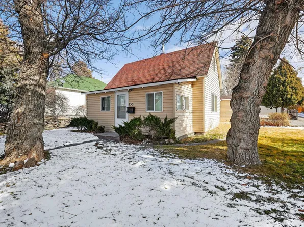 753 Fort Hall Ave, American Falls, ID 83211