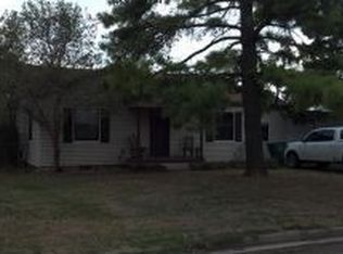 106 Duffer Dr, Mangum, OK 73554