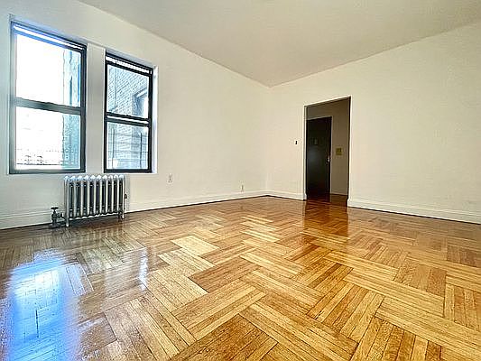5th image of 708 W 171st St APT 3A