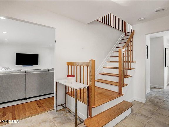 4th image of 21 Prince William Road