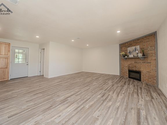 5th image of 3910 Cynthia Ln