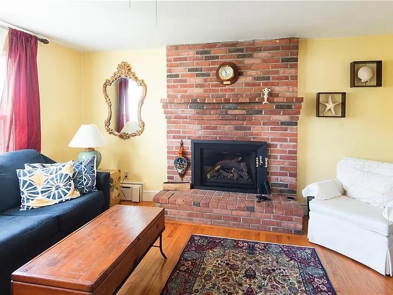 8 Fenner Ave — Photo 7
