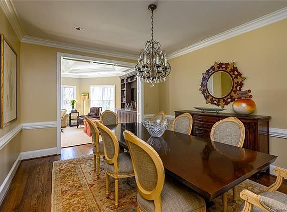 5th image of 7216 Saint Clair Dr