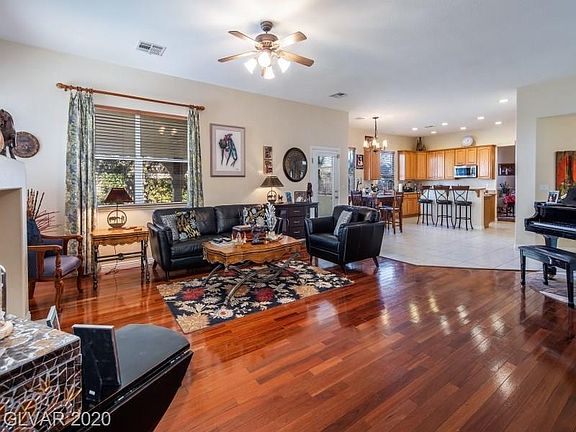 5th image of 238 Welsey Ave