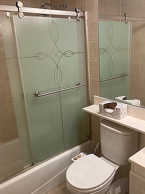 5th image of 3235 Riverdale Ave