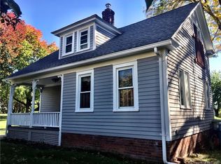 374 River St, Windsor, CT 06095