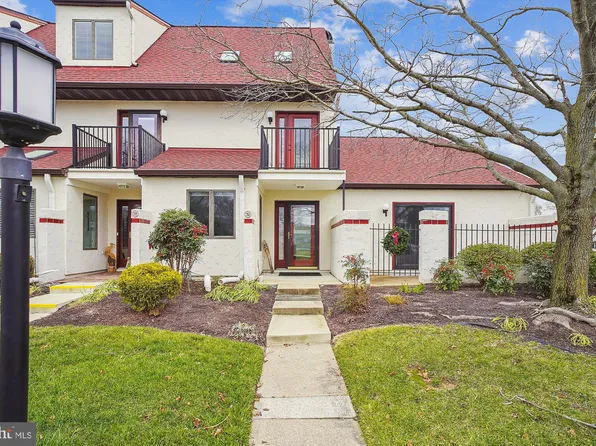 28 Queen Mary Ct, Chester, MD 21619