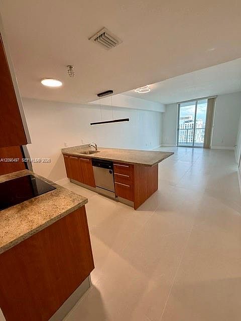 1st image of 185 SW 7th St #3703