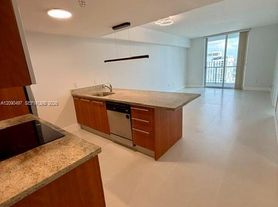 185 SW 7th St