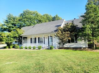 3012 Sir Willoughby Ct, Bowling Green, KY 42104