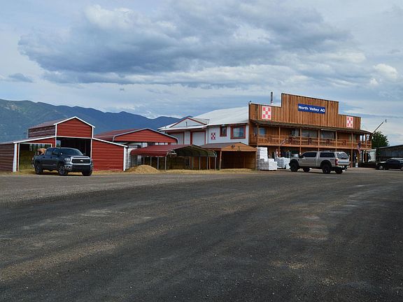 4th image of 5613 Us Highway 2 W