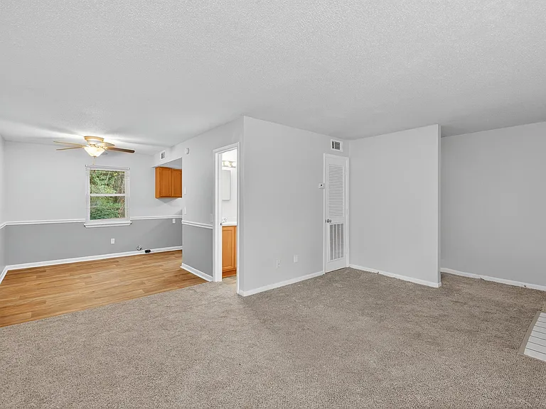 The Landing Townhomes — Photo 37