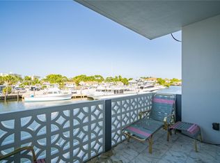 13105 Ixora Ct APT 202, North Miami, FL 33181