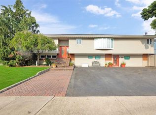 3209 Milburn Ave, Baldwin, NY 11510