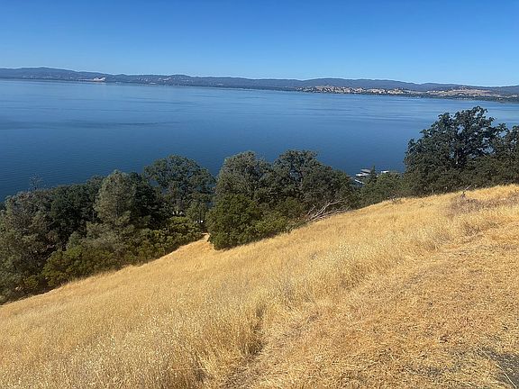 Incredible lake views!