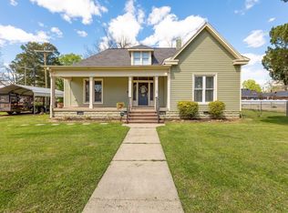 306 E 3rd St, Lonoke, AR 72086