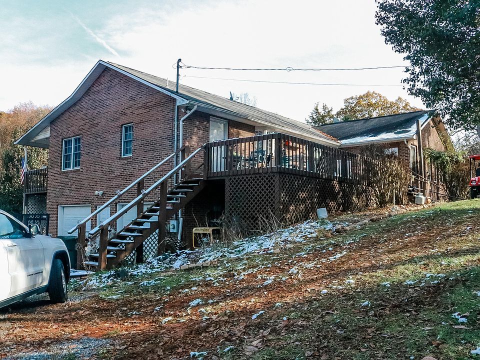1st image of 270 Droke Ln