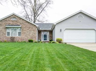 18421 Gardenia Dr, South Bend, IN 46637