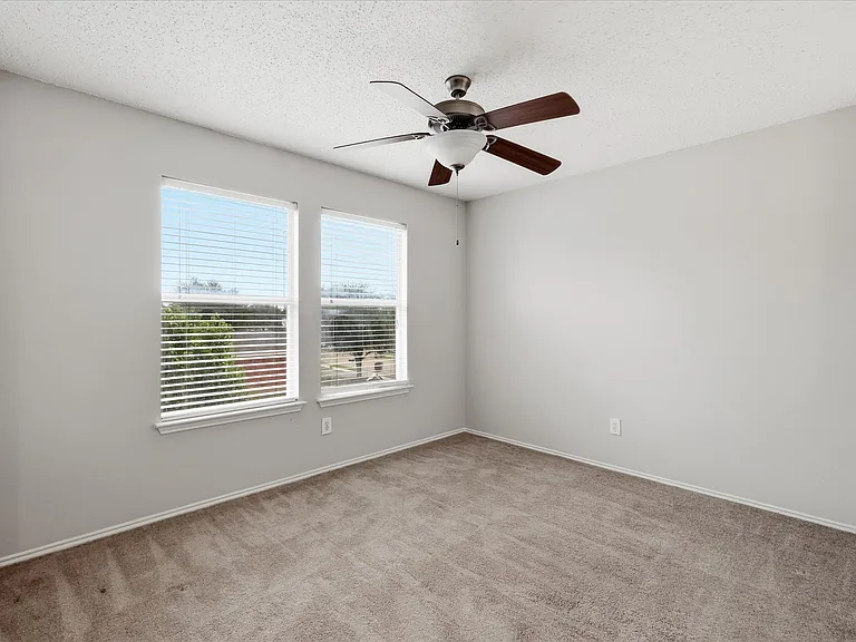 2308 Shadabury Dr — Photo 24