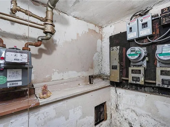 57 Bay 10 St Floor 1, Brooklyn, NY 11228